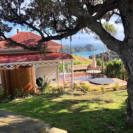 Crescent Villa - Stay Waiheke Ostend Екстериор снимка