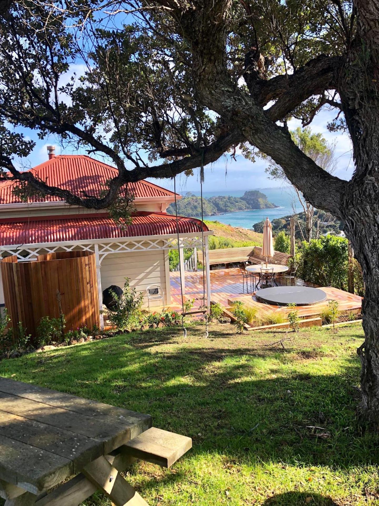 Crescent Villa - Stay Waiheke Ostend Екстериор снимка