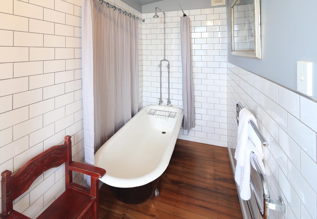 Crescent Villa - Stay Waiheke Ostend Екстериор снимка