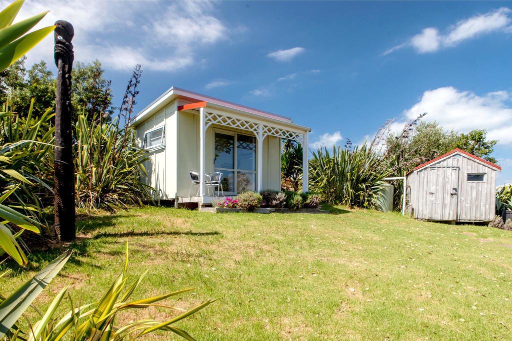 Crescent Villa - Stay Waiheke Ostend Екстериор снимка