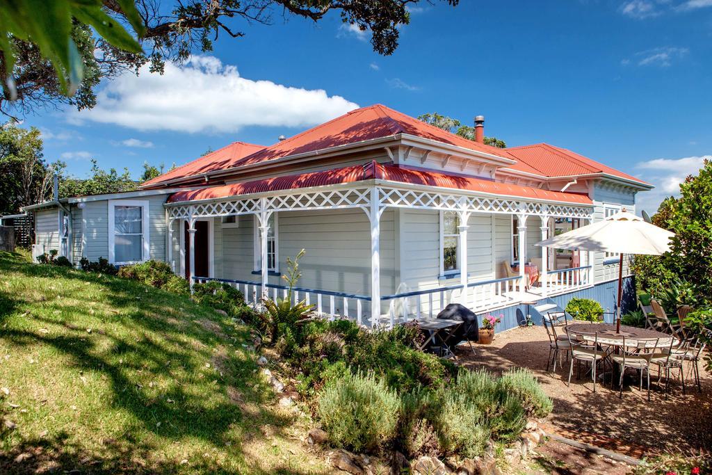 Crescent Villa - Stay Waiheke Ostend Екстериор снимка